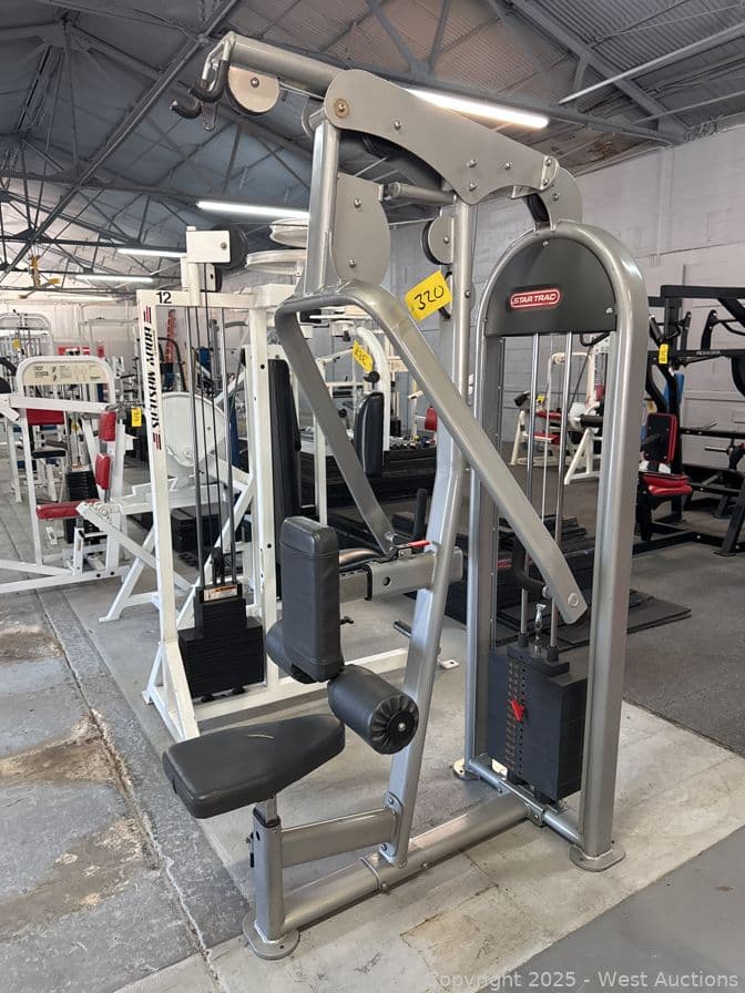 star-trac-instinct-lat-pulldown-38-mid-row-combo-total-back-machine-597600