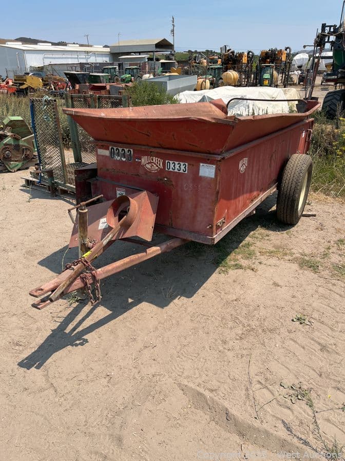 mill-creek-manufacturing-spreader-605772