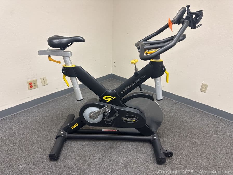lemond-revmaster-l15300-pro-stationary-bicycle-612630