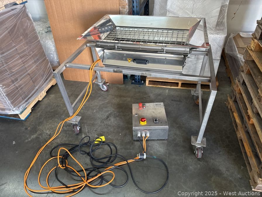 rolling-portable-stainless-steel-dual-speed-crusher-roller-600778