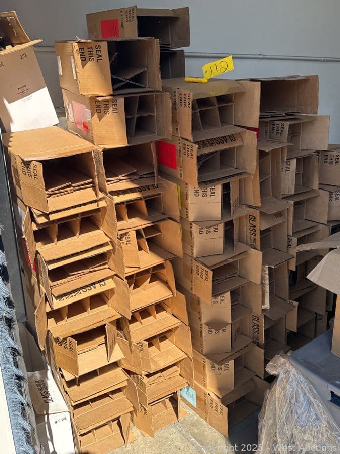 contents-of-corner-empty-cardboard-6-bottle-boxes-600770