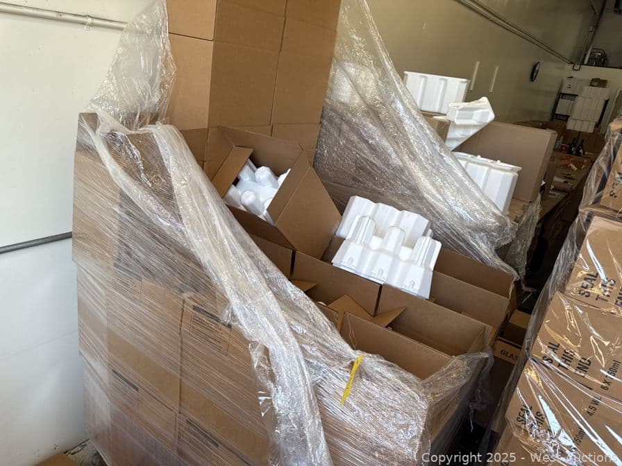 contents-of-2-pallets-3-38-6-pack-styrofoam-insulated-wine-transport-boxes-600768