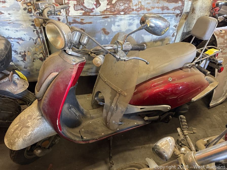 2009-znen-ssr-moped-608422