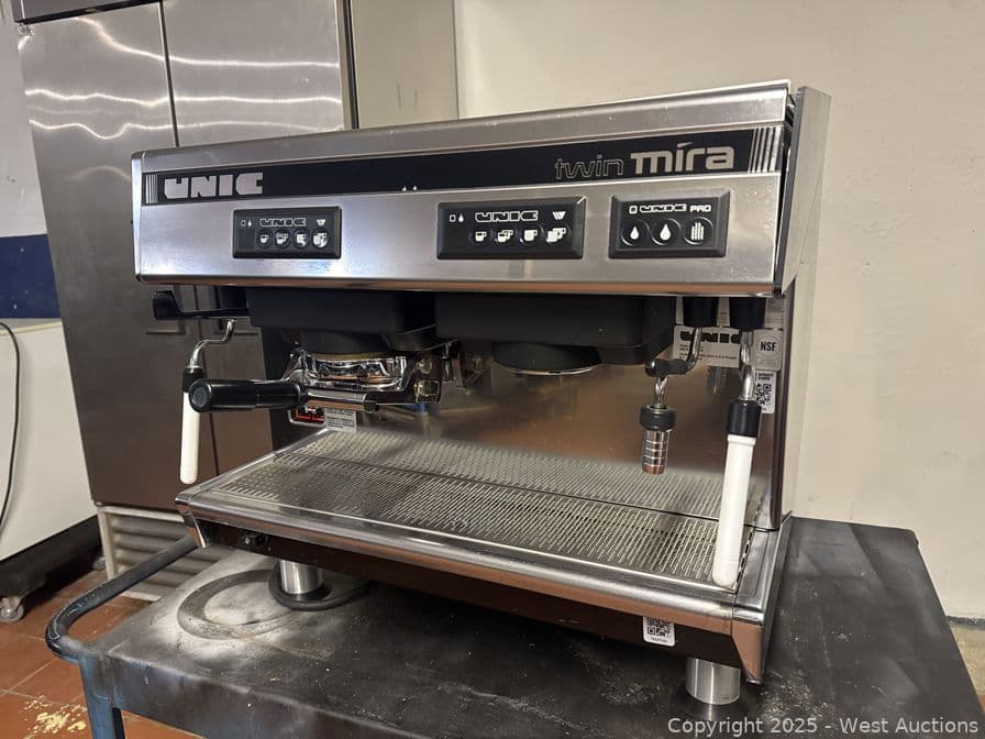 unic-twmira-espresso-cappuccino-machine-607057