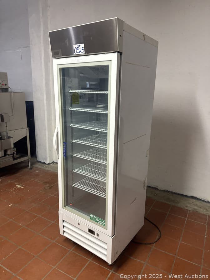 eco-friendly-single-glass-door-refrigerator-607073