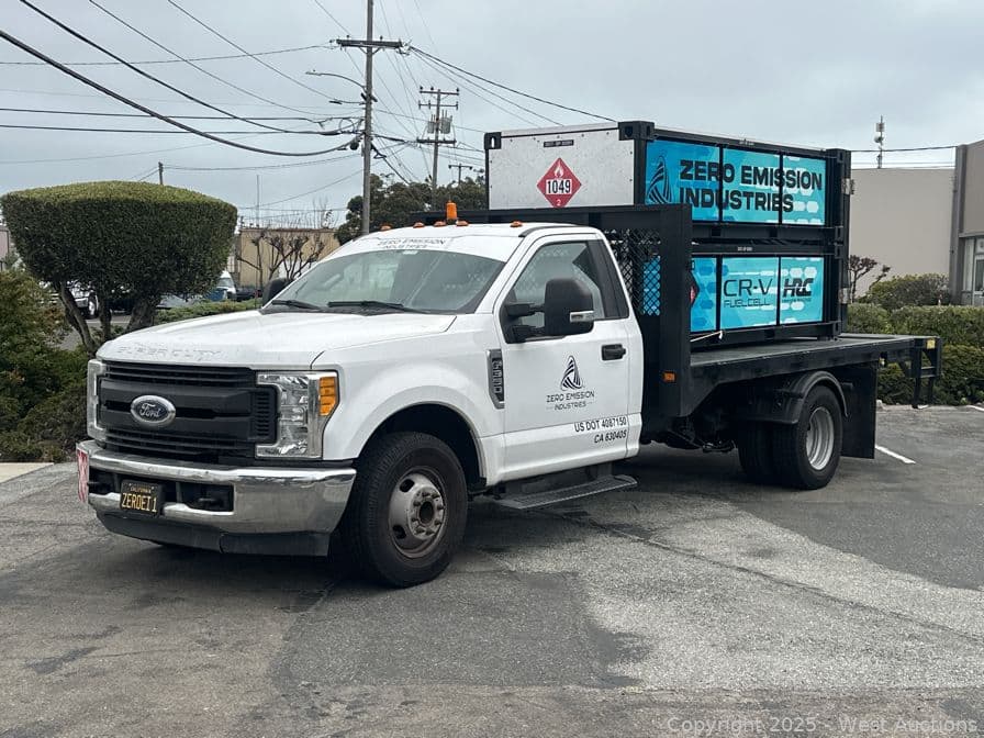 2017-ford-f350-flatbed-dually-with-2-hexagon-950-bar-hydrogen-2-tank-modules-for-transport-and-mobil-606762