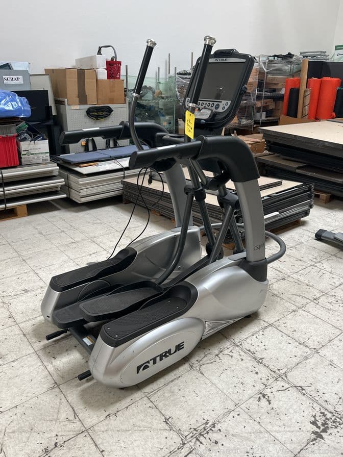 true-fitness-cs400-elliptical-machine-610051