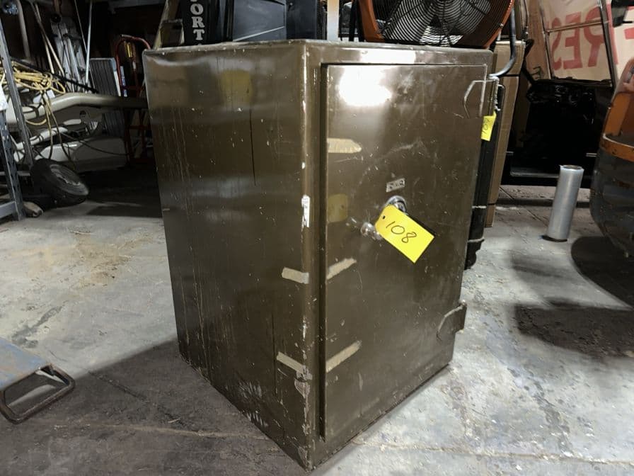 the-hermann-safe-co-vintage-safe-613811