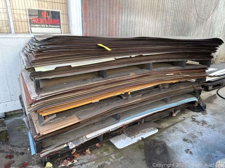 4-pallets-of-vinyl-and-wood-veneer-613773