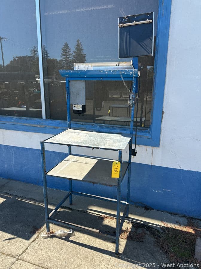 metal-work-station-613768