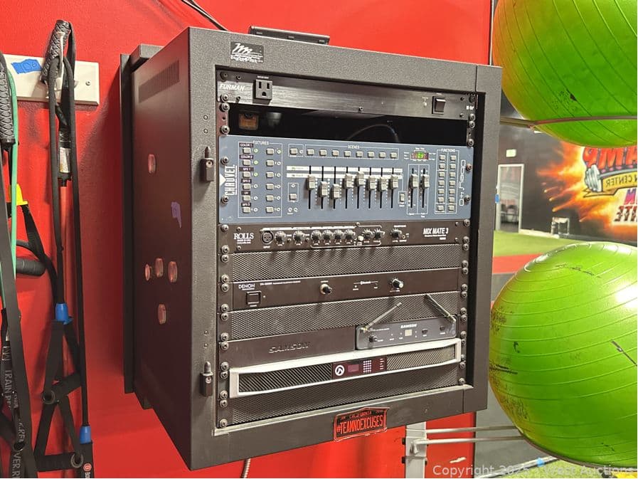 martin-audio-system-1-wall-mounted-rack-3-martin-ceiling-mounted-speakers-with-1-martin-ceiling-moun-613672