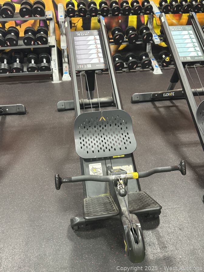 total-gym-elevate-row-adj-rowing-machine-613655