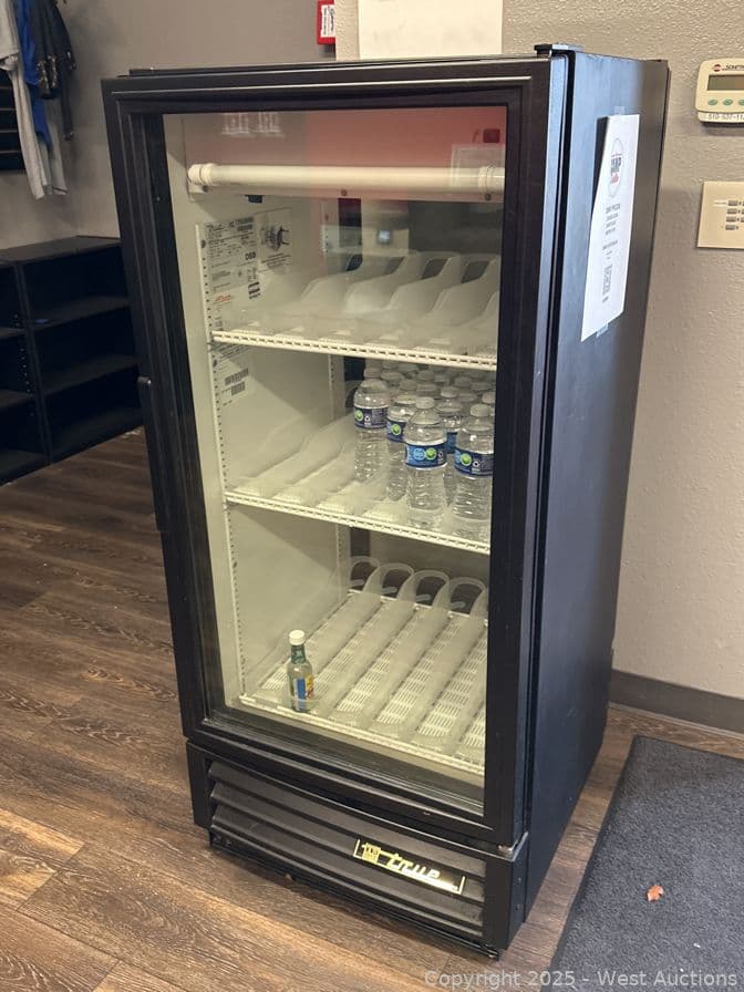 true-reach-through-refrigerator-613520