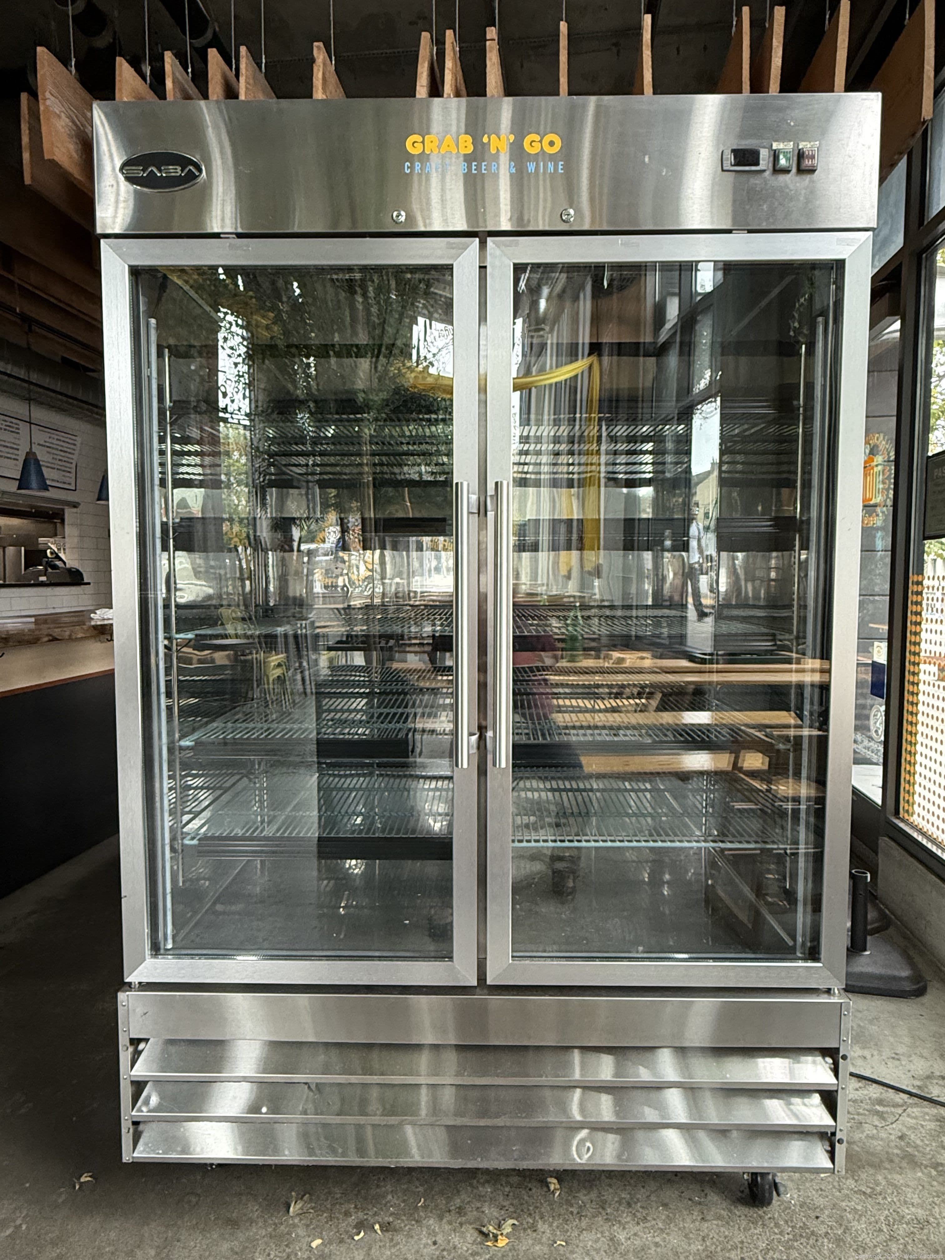 saba-s-47rg-refrigerator-merchandiser-reach-in-two-section-618290