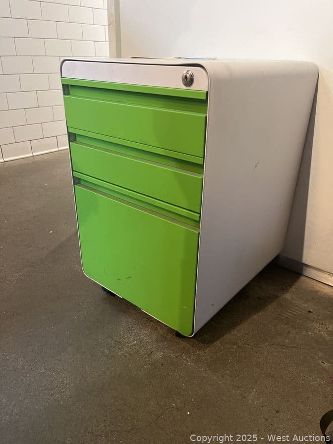 office-filing-cabinet-618388