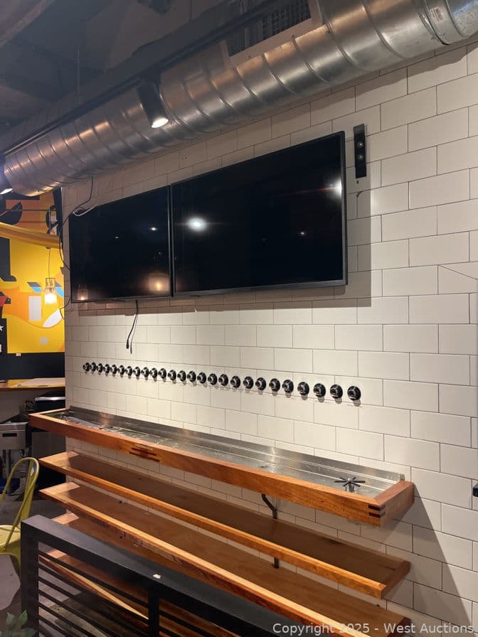 2-insignia-43-smart-tv-618393