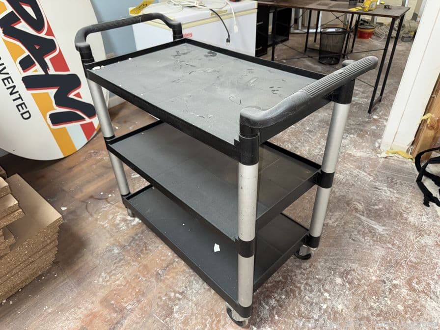 rolling-shop-cart-622031