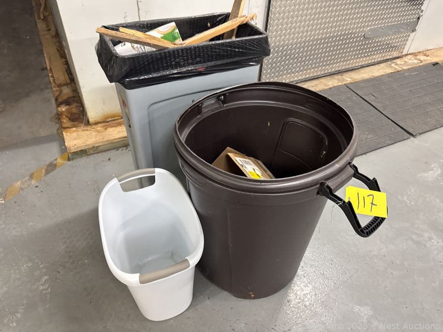 3-garbage-cans-622017