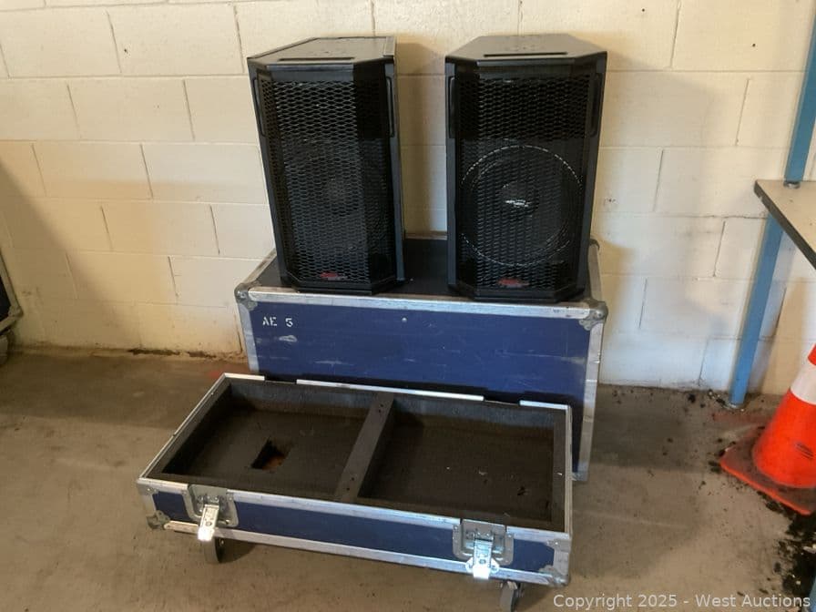 2-apogee-ae-5-speaker-in-road-case-617713