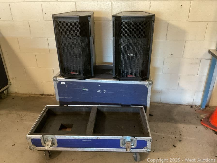 2-apogee-ae-5-speaker-in-road-case-617719