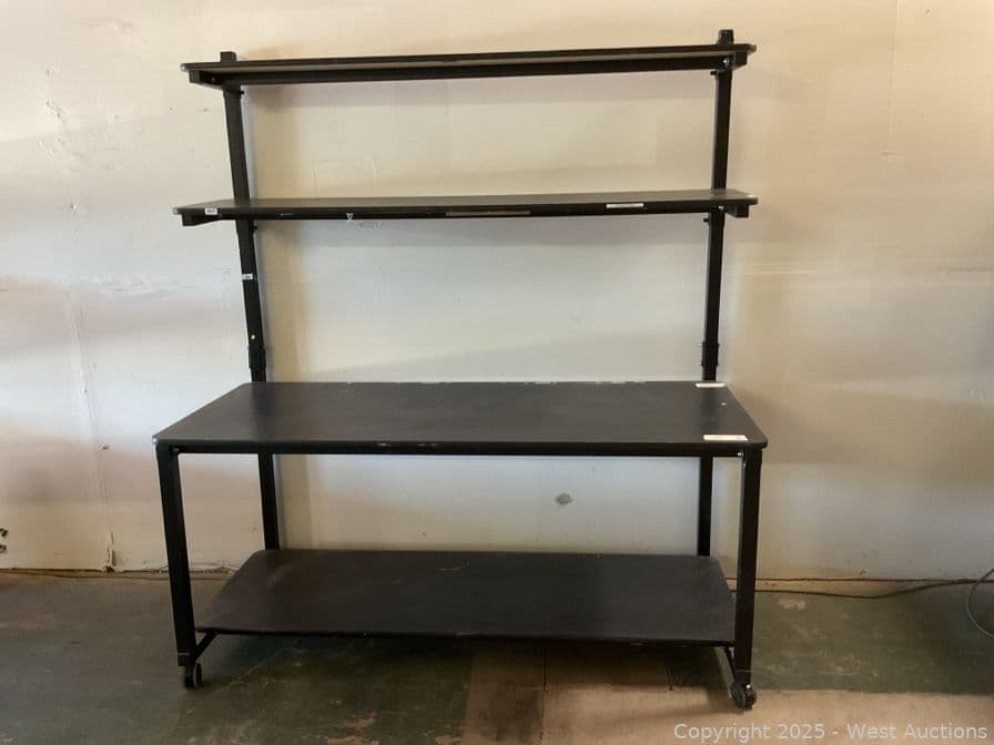 workbench-with-shelves-and-casters-617365