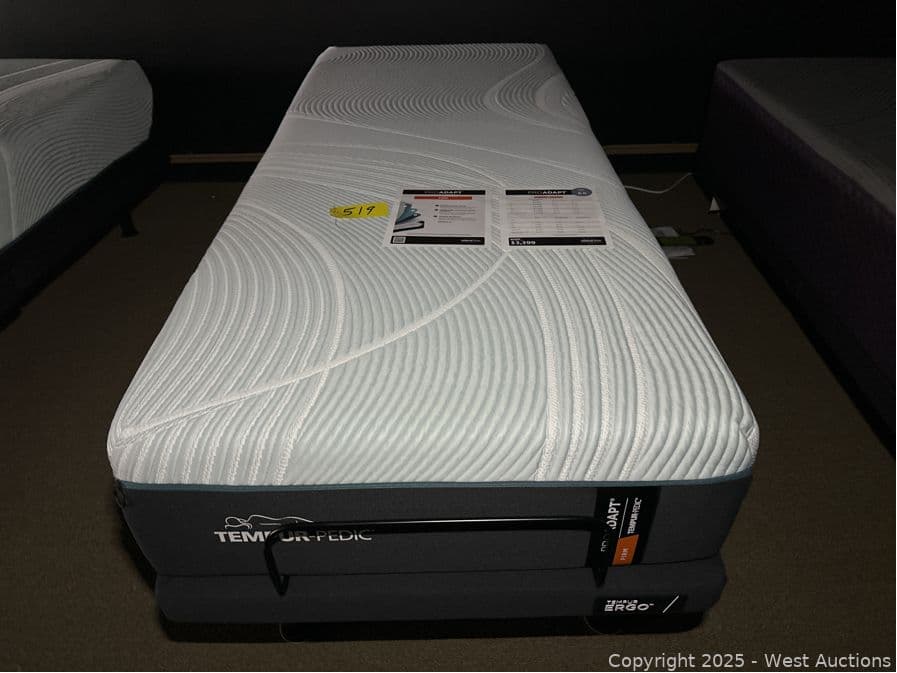 tempur-pedic-proadapt-firm-split-calking-2899-retail-mkdaq6fx