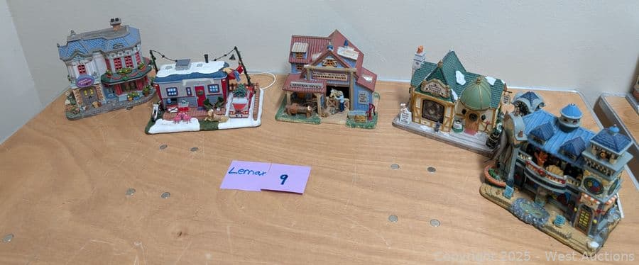 lemax-houses-buildings-624333