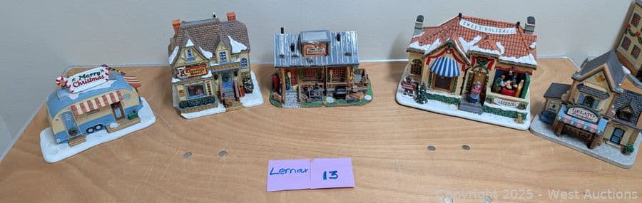 lemax-houses-buildings-624329