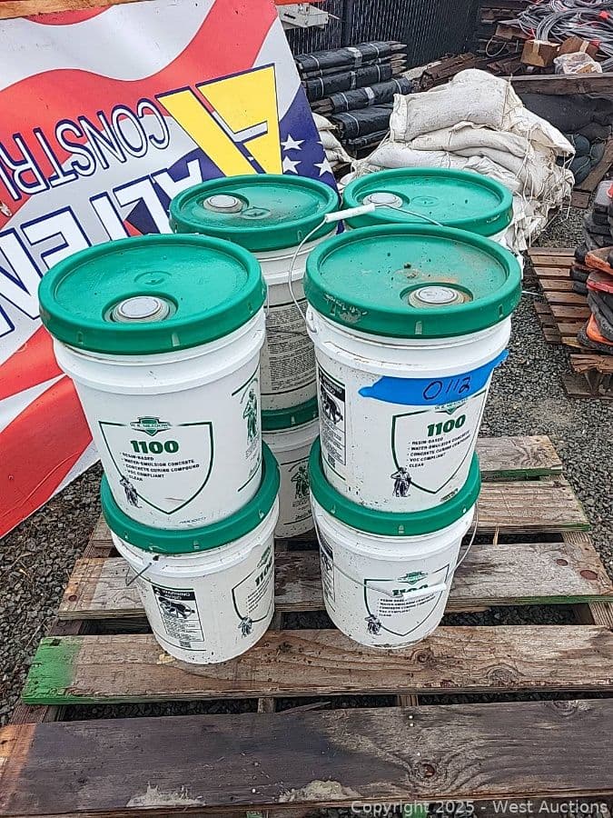 8-5gal-wrmeadows-1100-concrete-cure-624279
