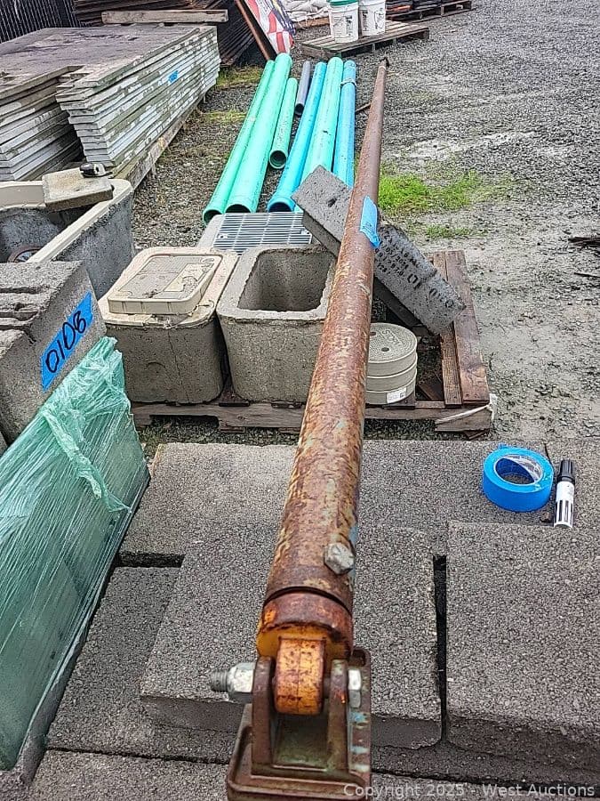 24ft-long-shoring-jack-mmpfjeku