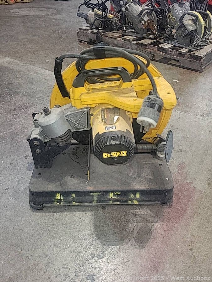 metal-chopsaw-624273