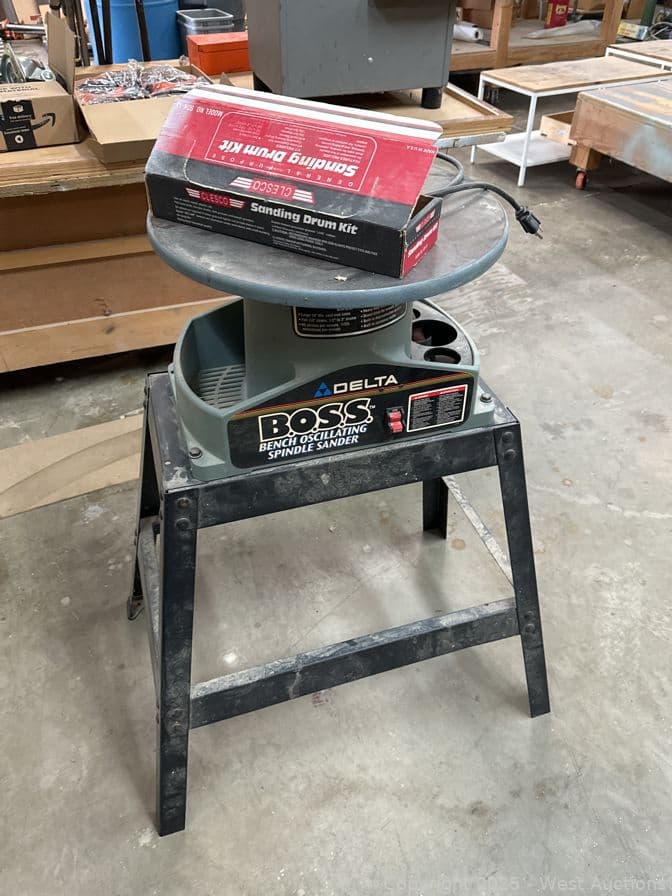 delta-boss-bench-oscillating-spindle-sander-622073