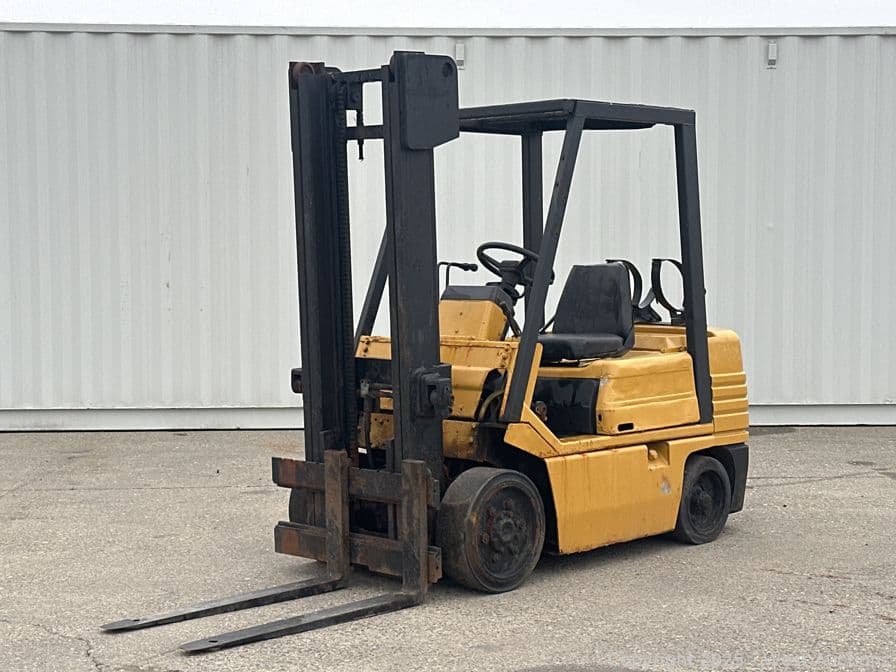 komatsu-fg25st11-5200lb-capacity-propane-forklift-621871