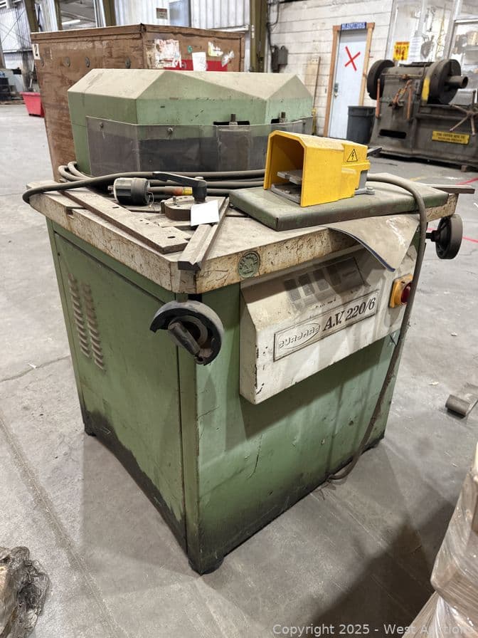 euromac-a-v-220-6-corner-connector-press-machine-623439