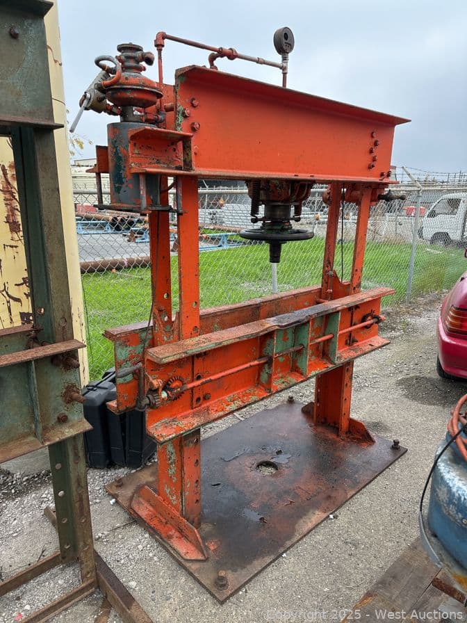 hydraulic-press-623446