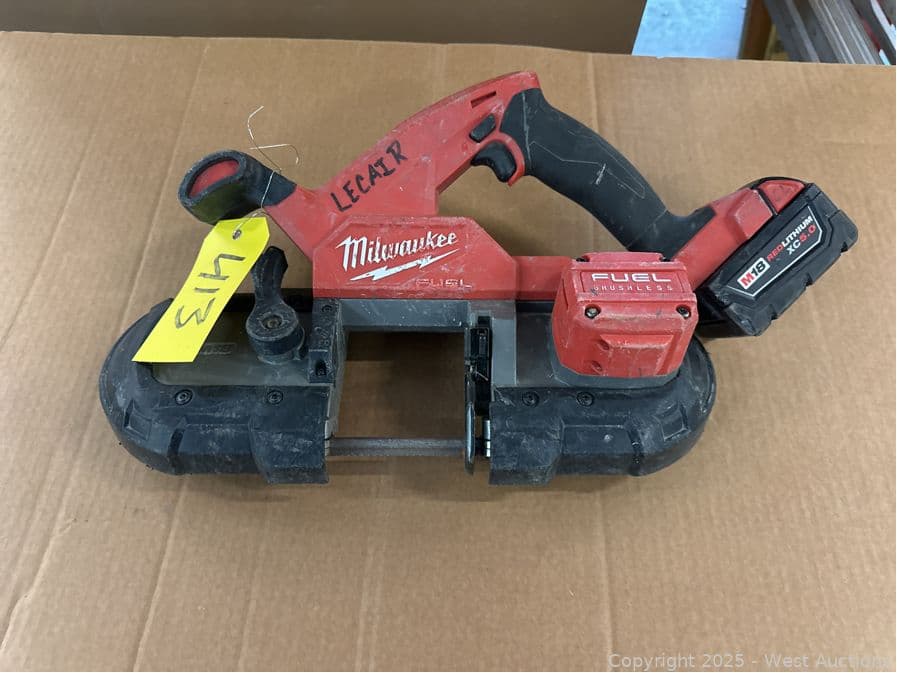milwaukee-band-saw-623627