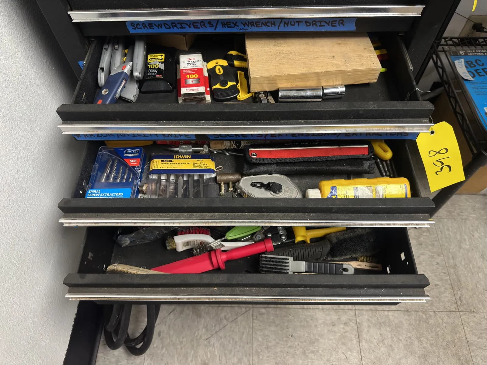 contents-of-3-drawers-box-cutters-t-sockets-drill-bits-and-more-87d298