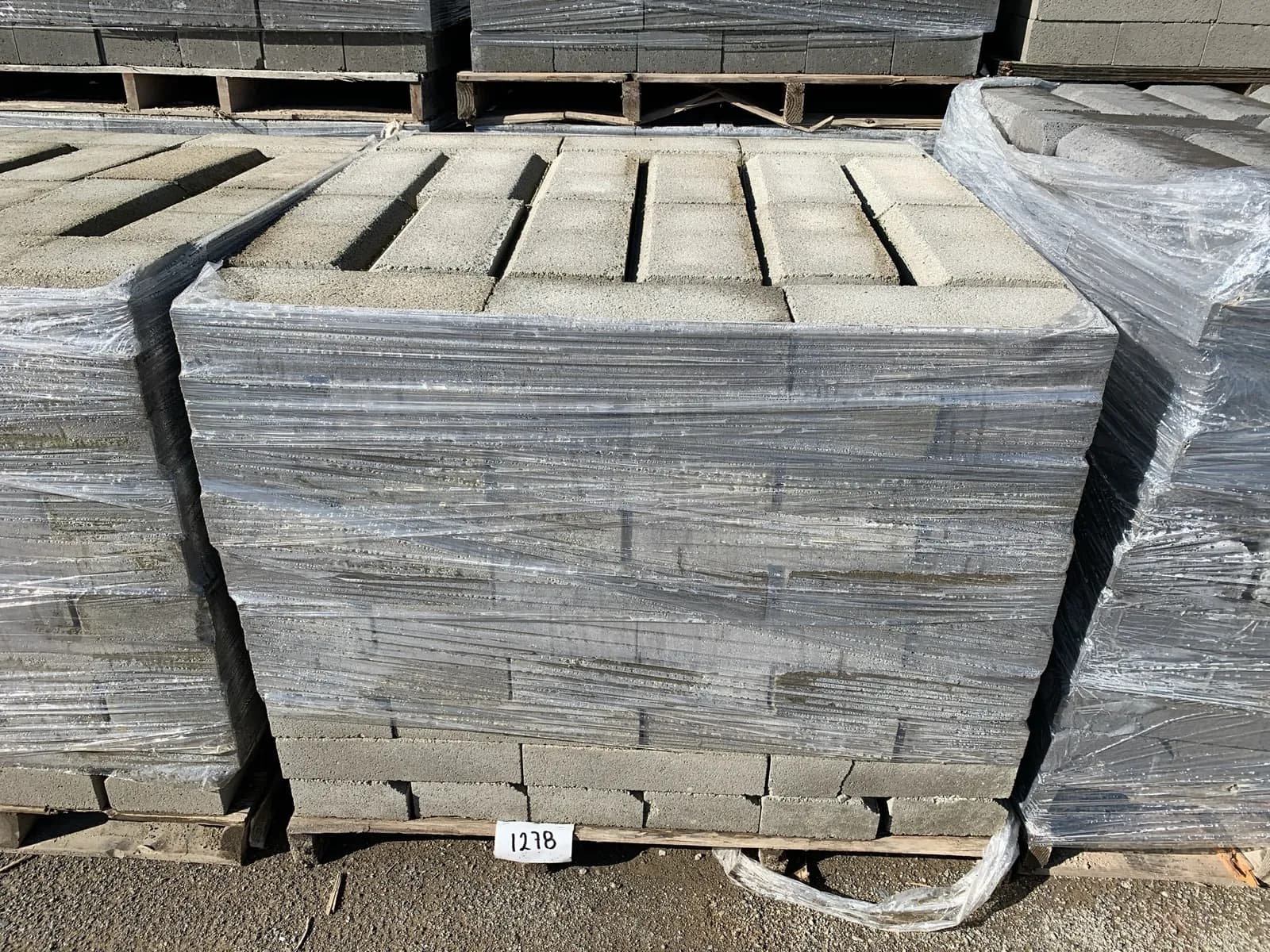 1-pallet-of-single-bevel-cap-gray-30be17
