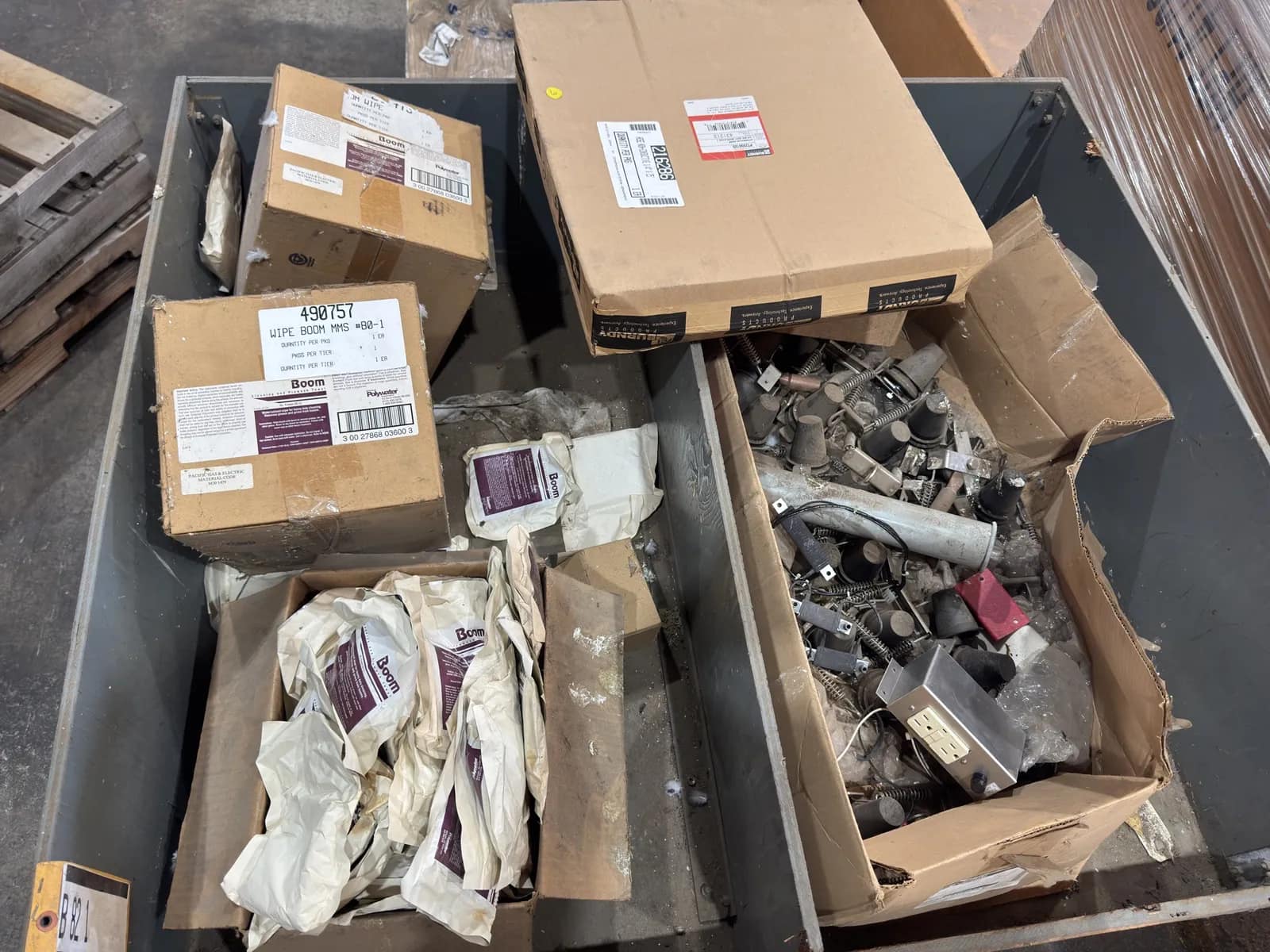 contents-of-bin-boom-solvent-wipes-non-conductive-hose-and-more-c8c04a