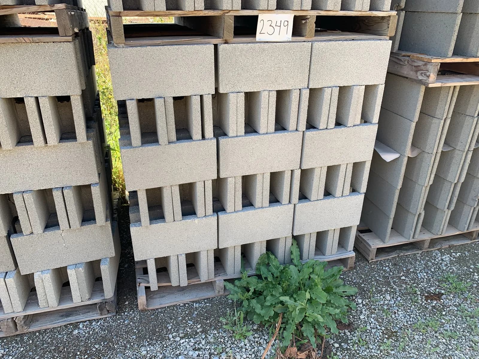 3-pallets-6x8x16-double-open-end-bond-beam-gray-21bbfe