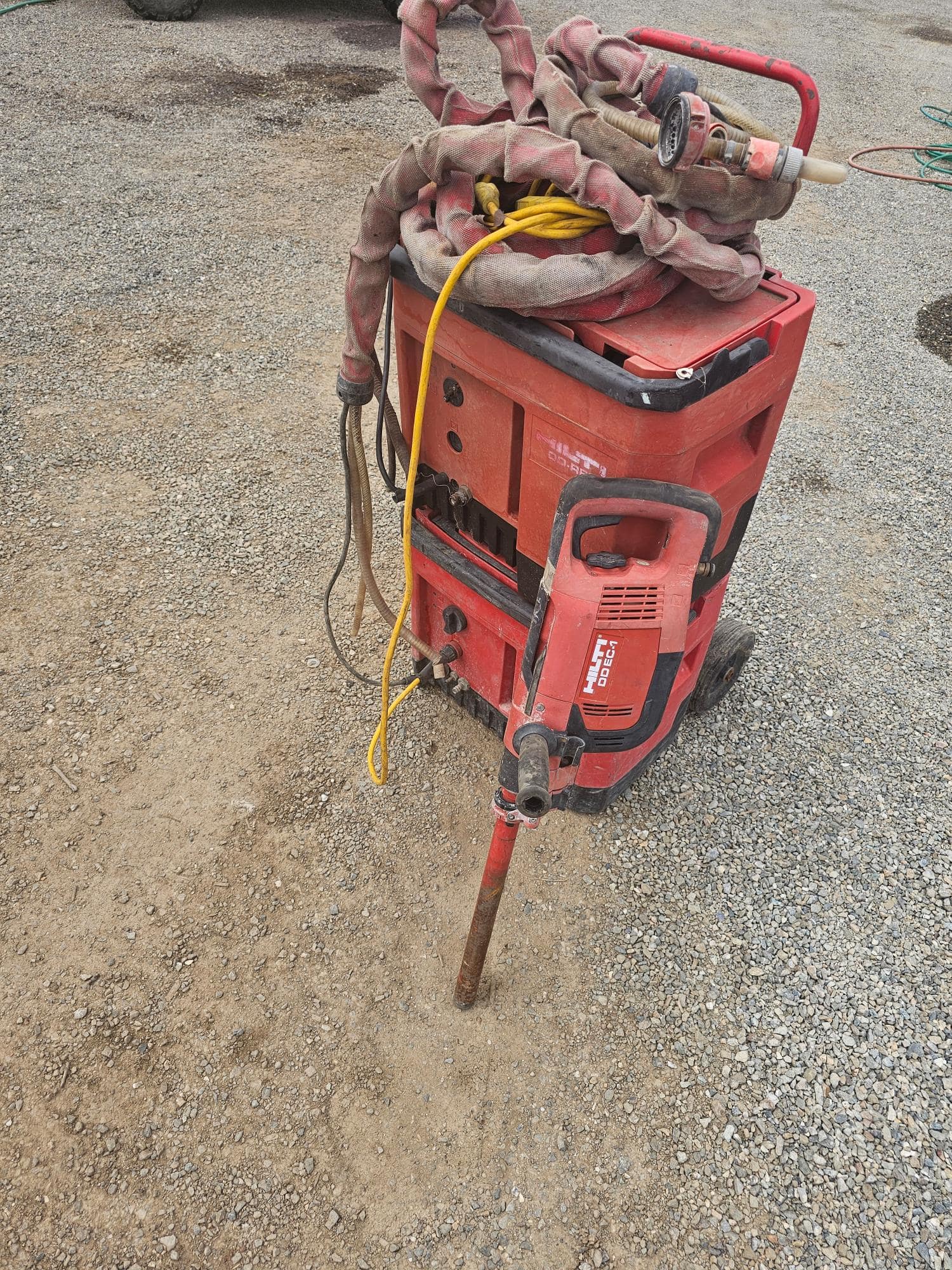 hilti-drill-vacuum-fa92b7