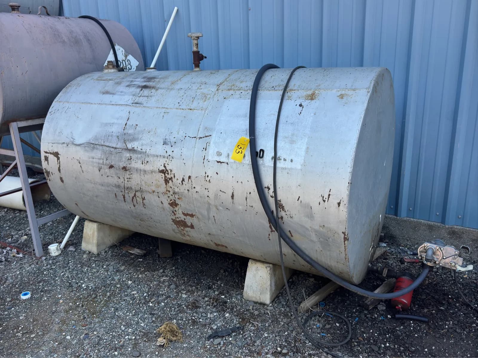 red-diesel-tank-e49470