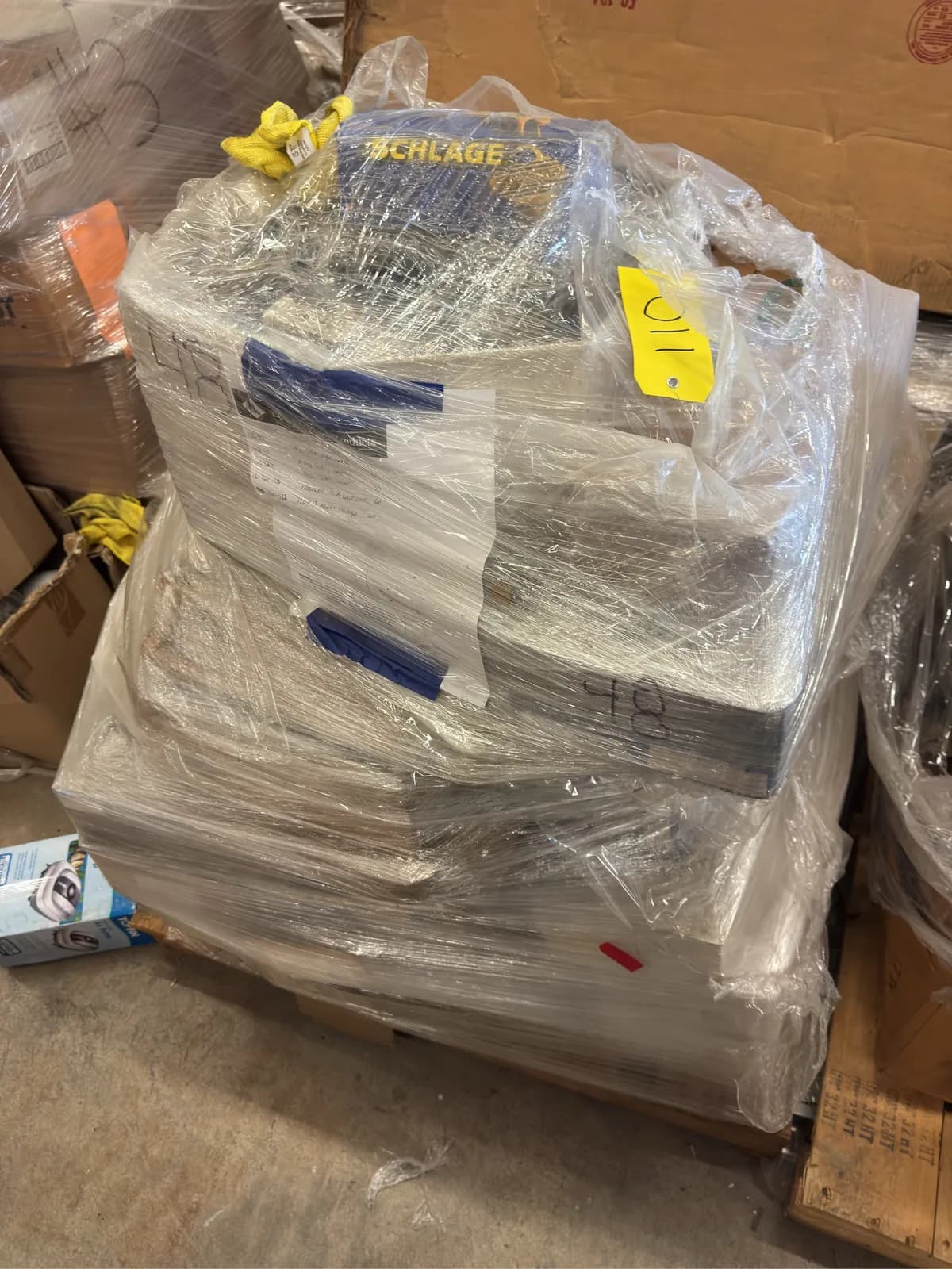 contents-of-pallet-schlage-assa-abloy-and-copper-creek-door-hardware-527af5