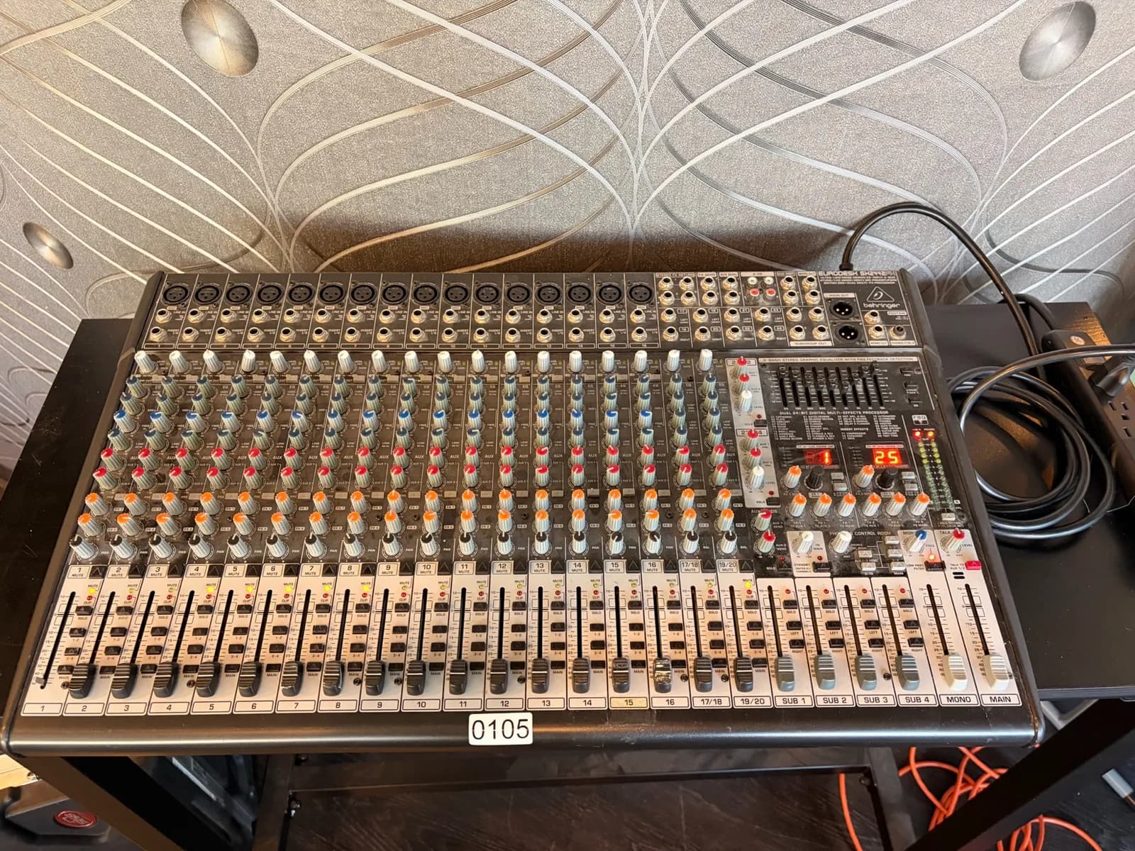 behringer-sx2442fx-eurodesk-24-channel-recording-sound-console-mixer-e77478