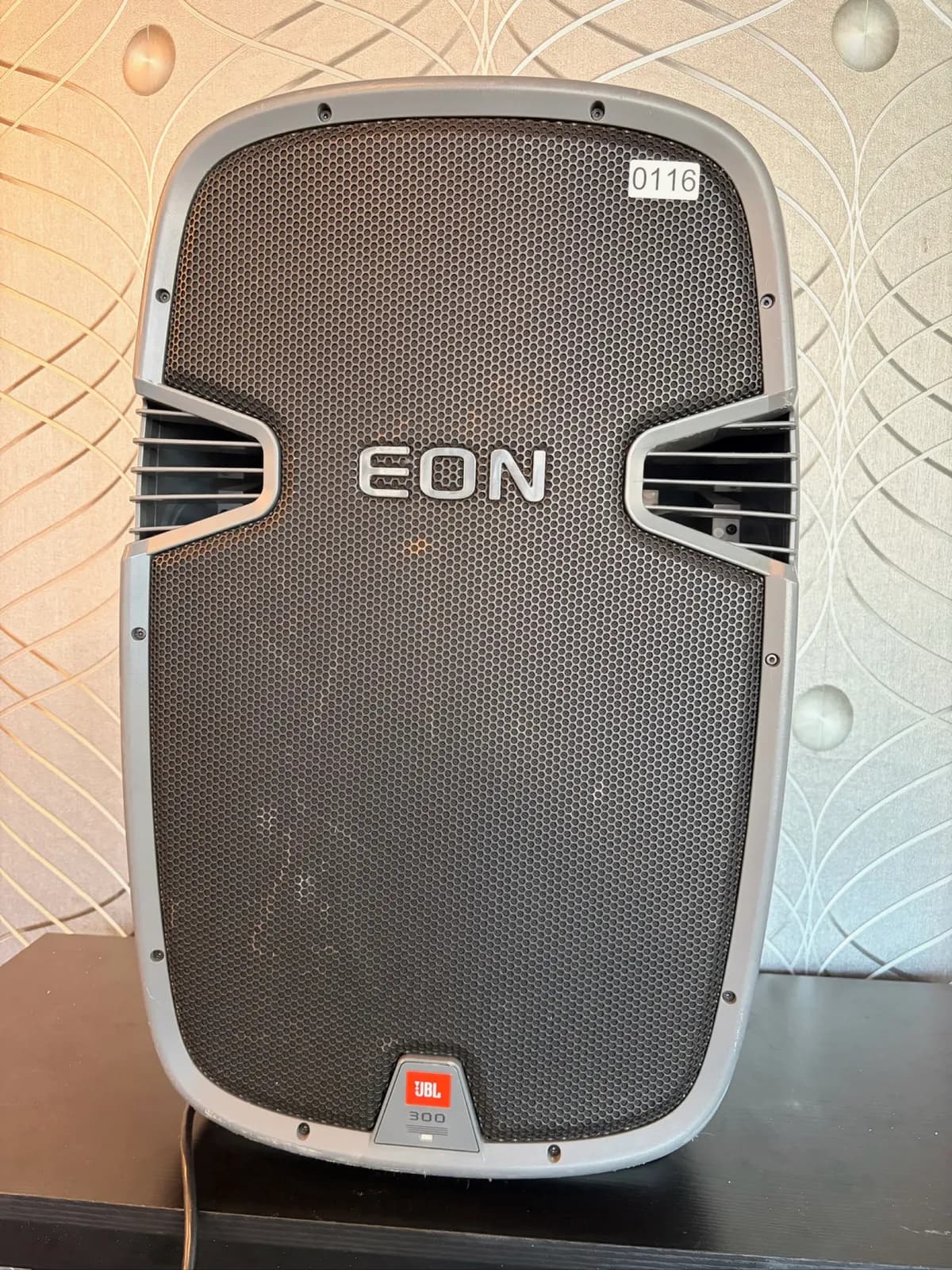 jbl-eon-315-powered-speaker-ed001d
