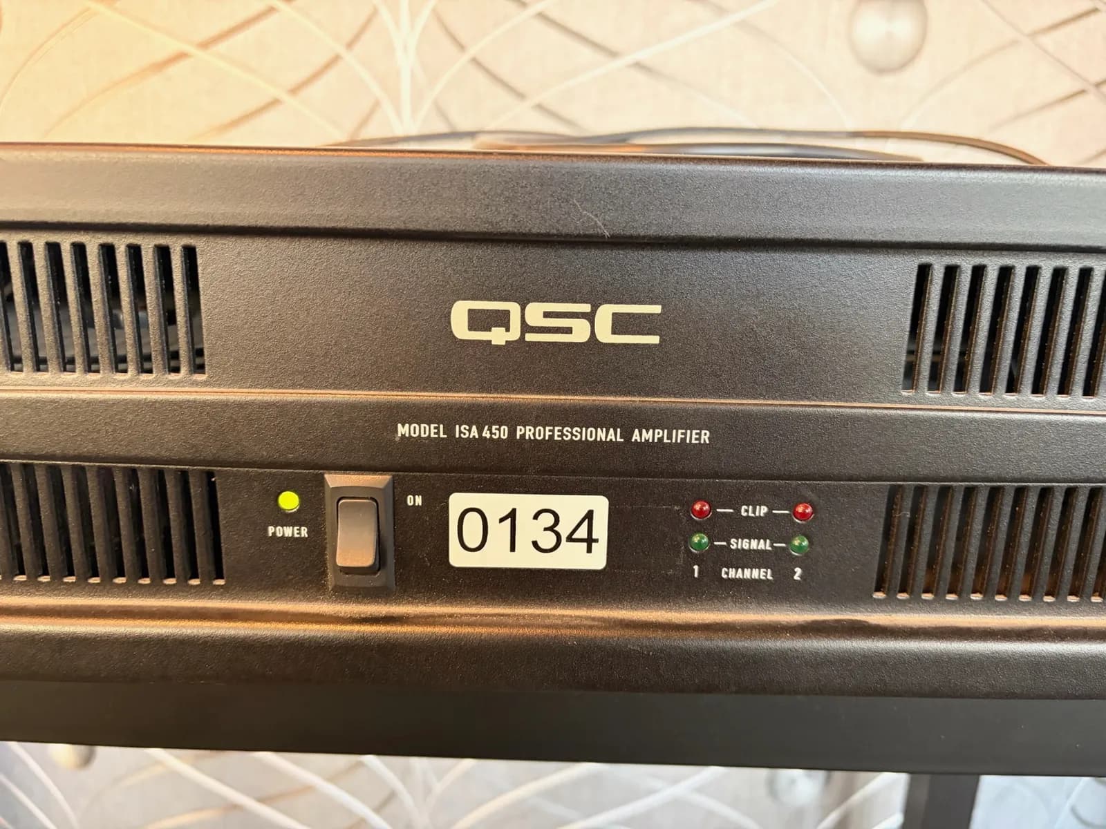 qsc-audio-model-isa-450-professional-amplifier-mpblx4cc