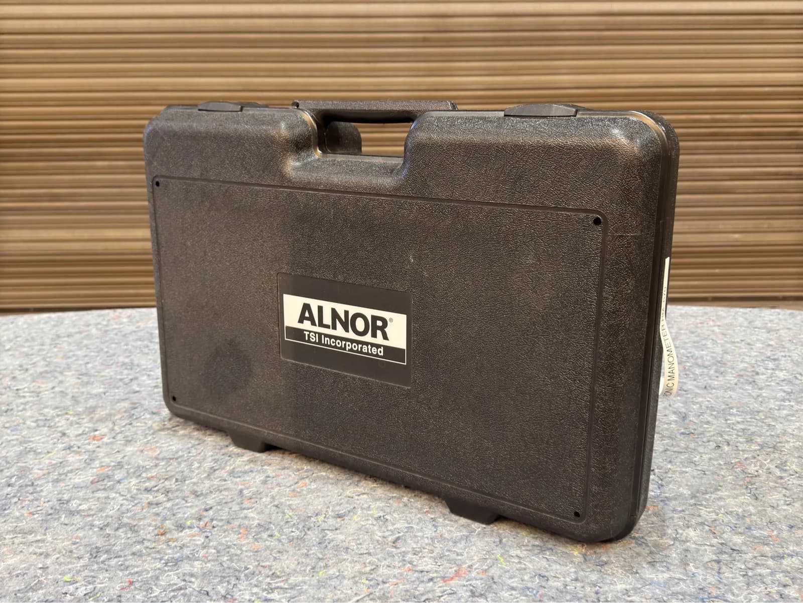 alnor-hydronic-manometer-hm670-2c99c0