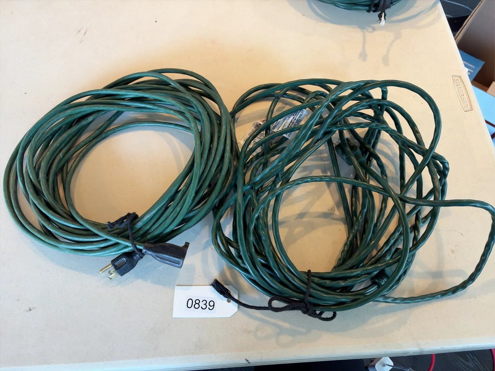 2-50-green-extension-cords-mpr7y2su