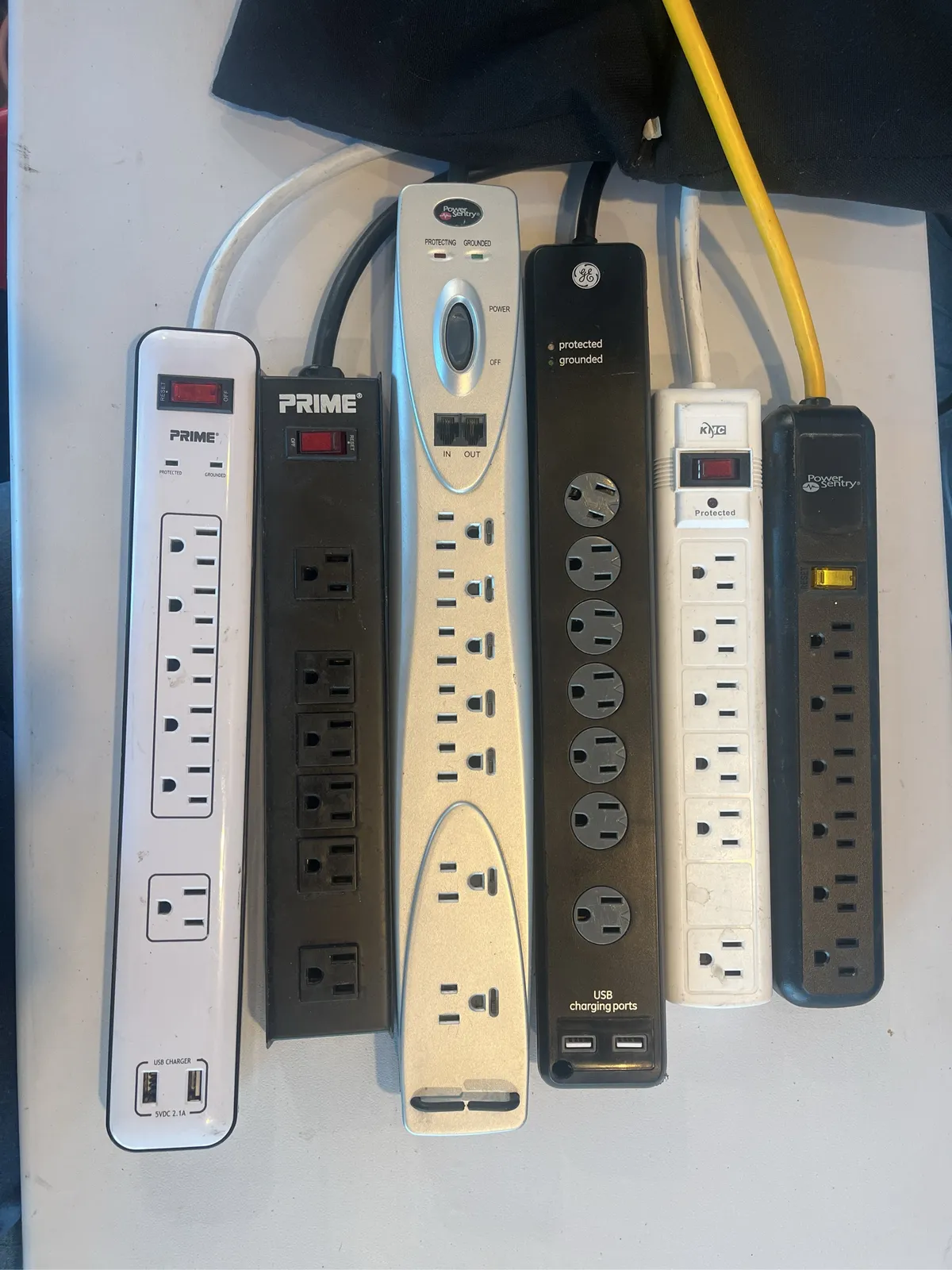 assorted-power-strips-with-usb-ports-and-surge-protection-12b6f5