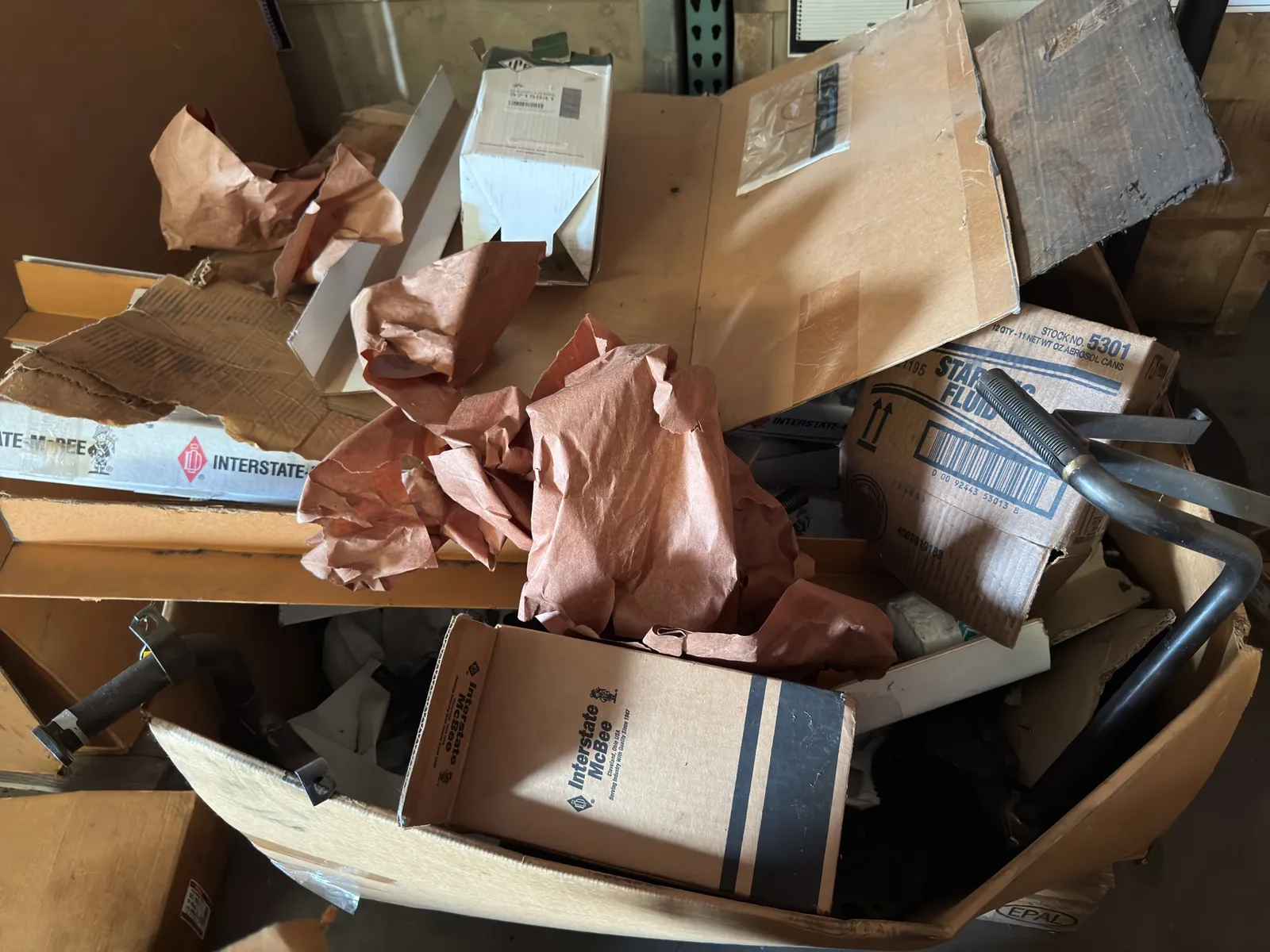 contents-of-gaylord-assorted-parts-for-diesel-engines-mpvt2s91